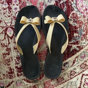 Guess sandals